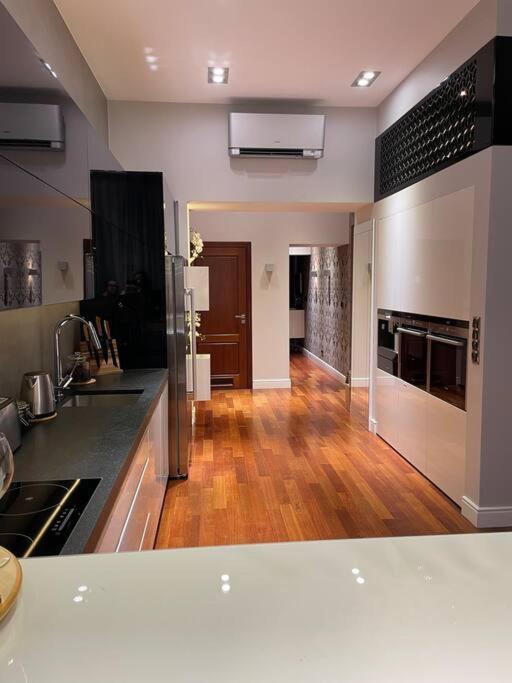 Apartament Luxury Downtown